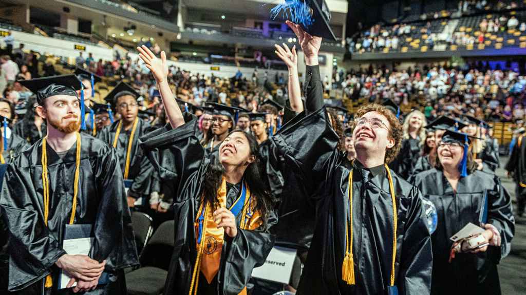 Seminole State awards over 2,000 degrees, certificates at spring graduation - Vimarsana News