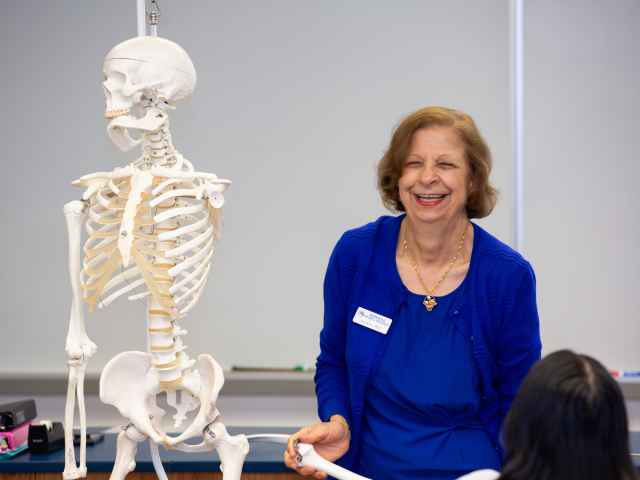 Biololgy Professor Laila Nimri