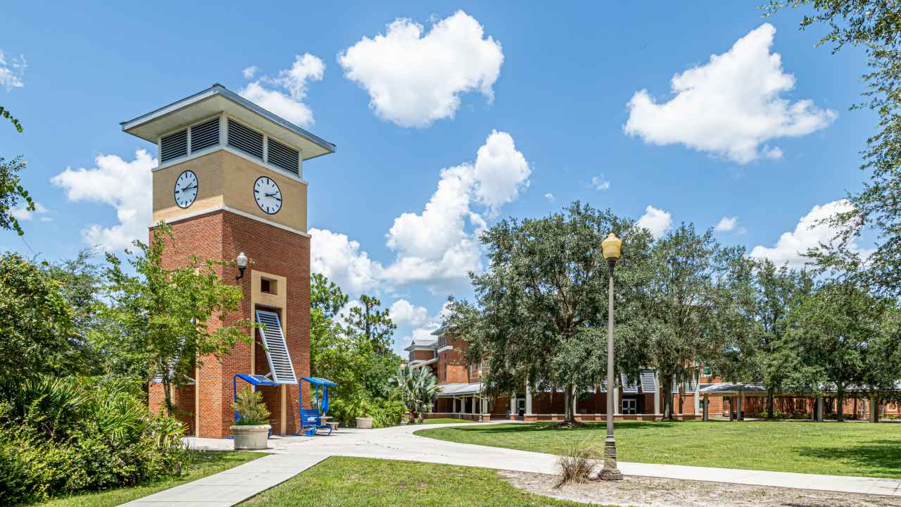 The Robert and Jane Lee Campus at Oviedo has evolved into an important educational hub for eastern Seminole County. The Robert and Jane Lee Campus at Oviedo has evolved into an important educational hub for eastern Seminole County.
