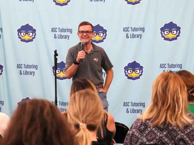 Eric Burris visits SSC